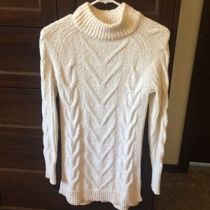 Off white long sleeve turtleneck sweater Old Navy